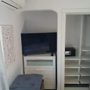 Sao Rafael, 80b Apartment