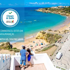 4* Aparthotel Muthu Clube Da Oura